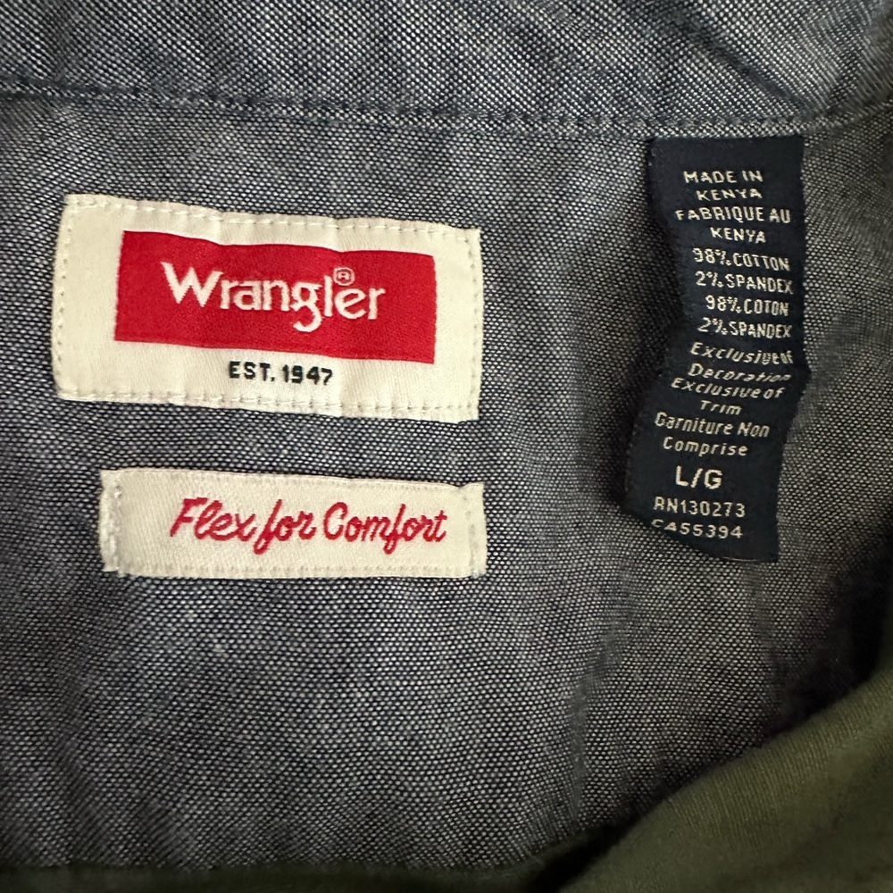 Wrangler Men’s Olive Green Short Sleeve Button Down Shirt Size L - Picture 3 of 3